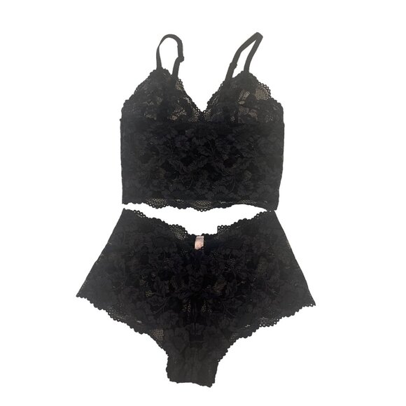 Victorias Secret Black Lace Bralette & High-Waist Panty Set - Picture 2 of 9